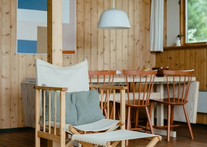 Warm 70s Vibe Near Limfjord * Logstor